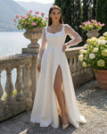 Rochie de mireasă AURORA LARIÉTTE din satin, cu mâneci lungi și șliț lateral