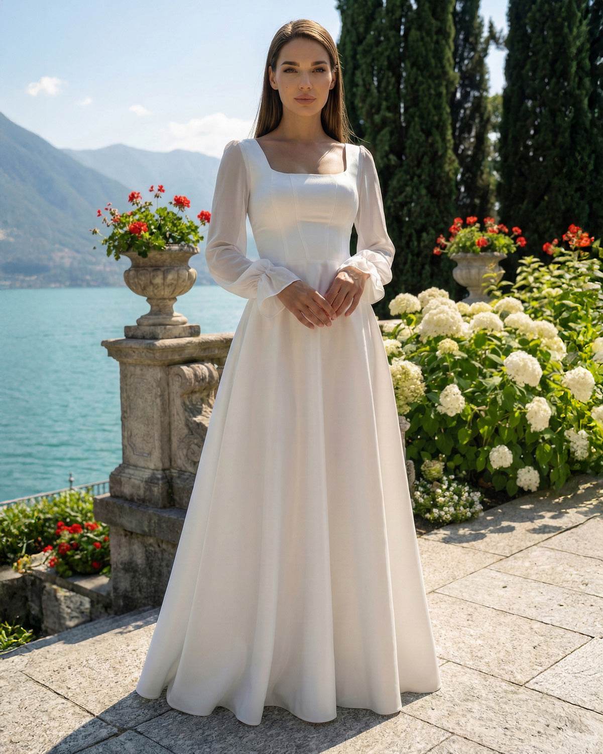 Abito da sposa lungo A-line, corsetto regolabile, maniche lunghe in voile